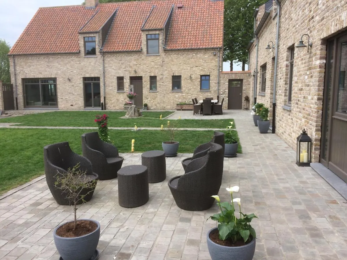 B&B De Waeterhoeve Snaaskerke Bed & Breakfast